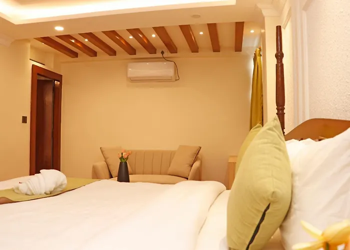 Hotel Shine Boutique