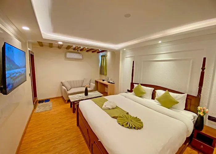 Shine Boutique Hotel